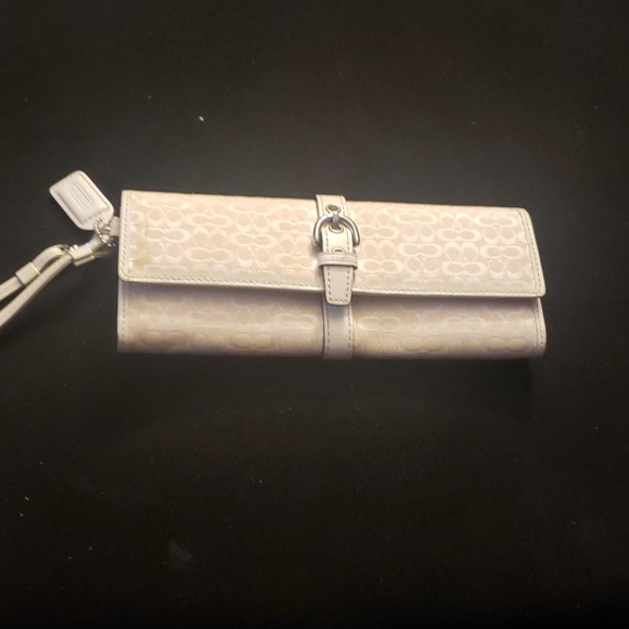 Coach wallet - Picture 2 of 4